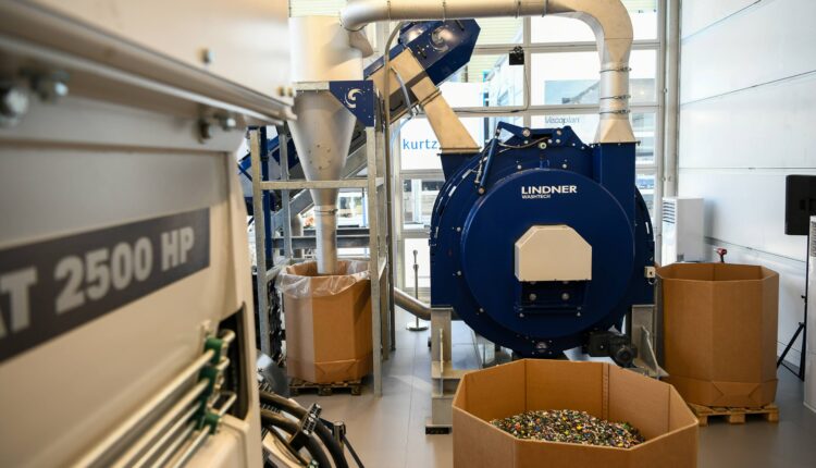 Lindner at K 2022: Innovative All-In-One Recycling Solutions for More Throughput, Efficiency and Superior Recyclate Quality.
