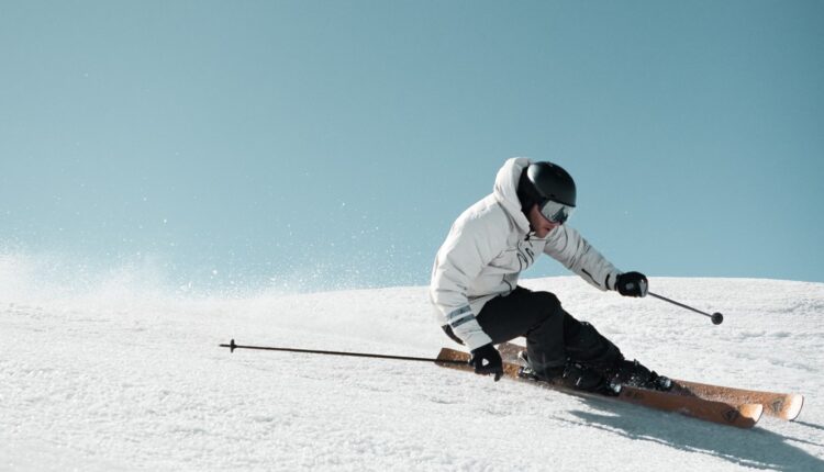 New Essential Ski Line by Rossignol Benefits from REODRIN‘s Low Carbon Footprint Through ARALDITE Mass Balance Certified Epoxy Resin.